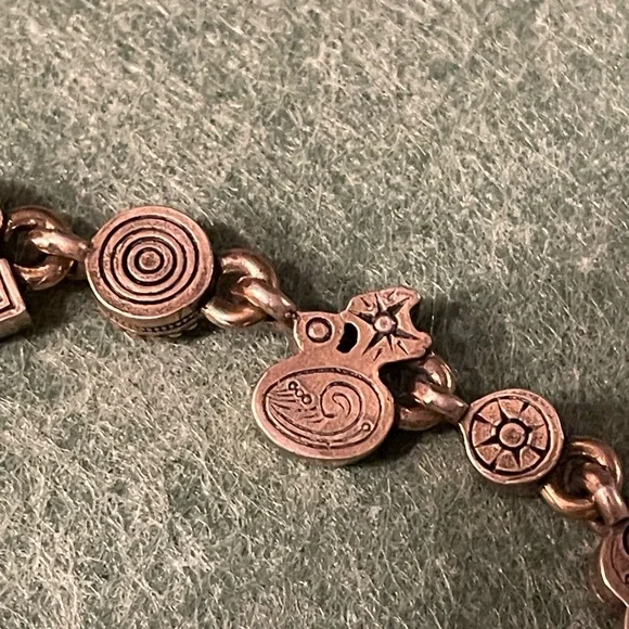 Patricia Locke Mary (BRO268, 2006) Bracelet - Picture 10 of 16